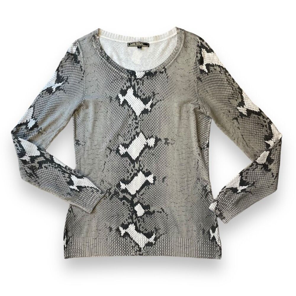 Love Stitch Animal Print Sweater Top